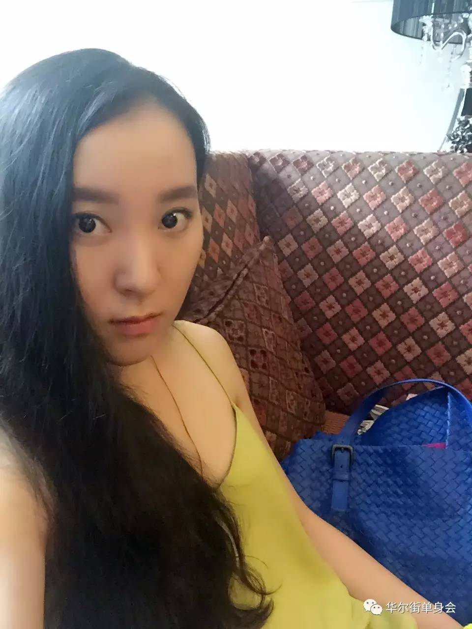 华尔街单身会女嘉宾29岁168cm可爱的吃货典型的巨蟹宅女