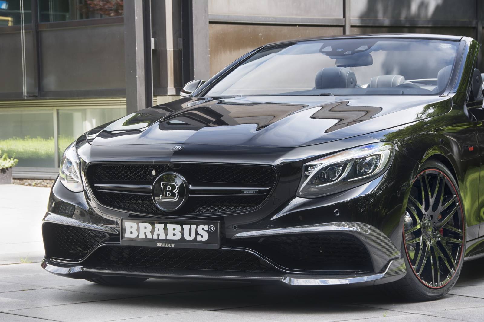 850hp brabus梅赛德斯 amg s63敞篷车