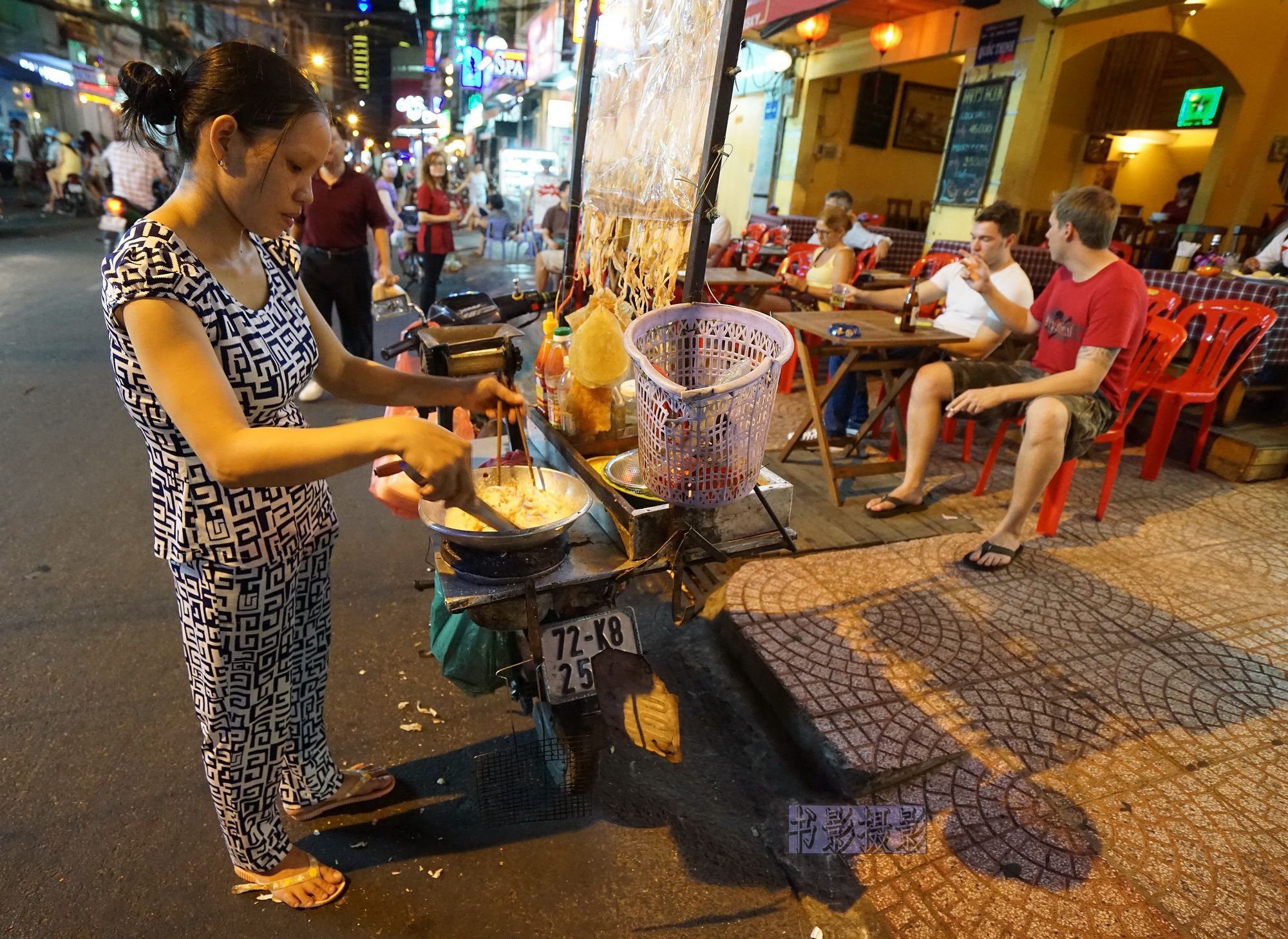 炸鱿鱼与滴漏咖啡,越南有什么值得留恋?