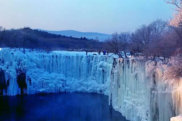 我敢说这是中国最美的冰瀑，美得让你大开眼界！