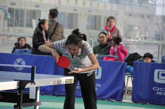 2016年四川省乒乓球联赛总决赛 惊现江湖碧玉