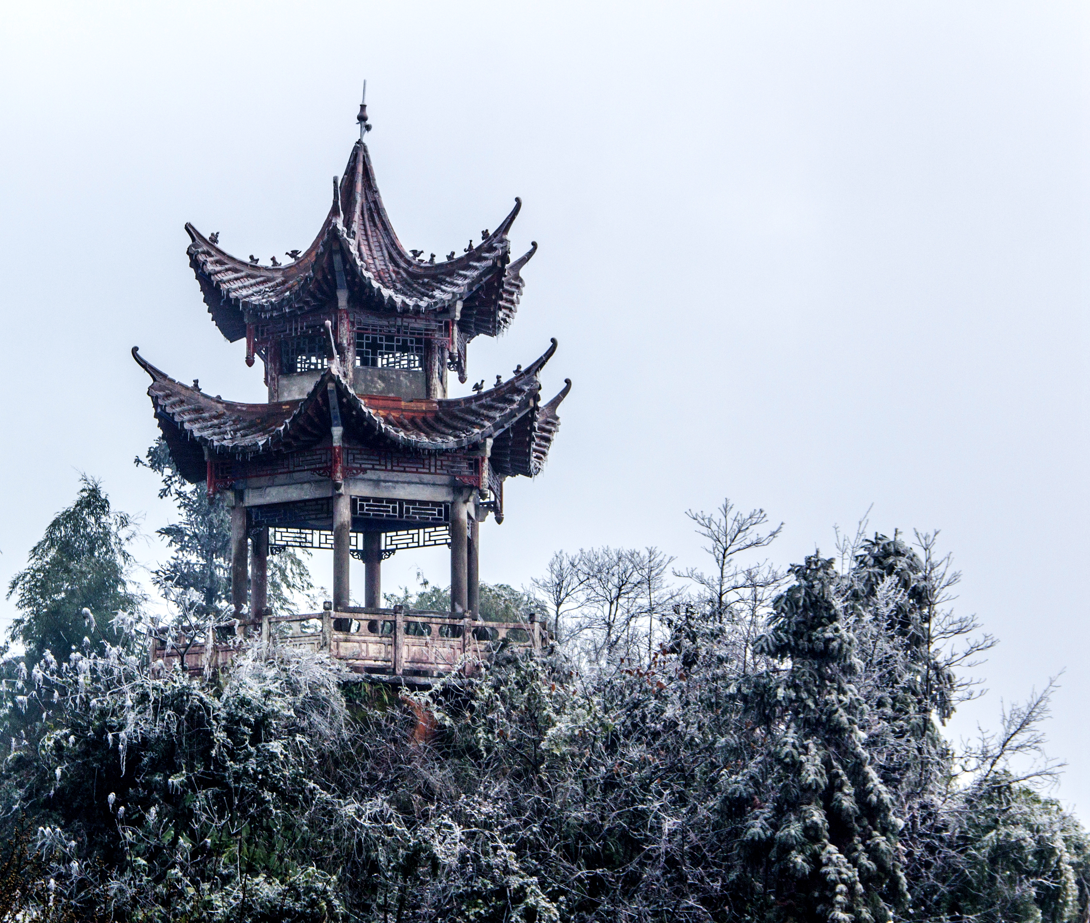 叙永丹山再迎降雪冬日美景银装素裹