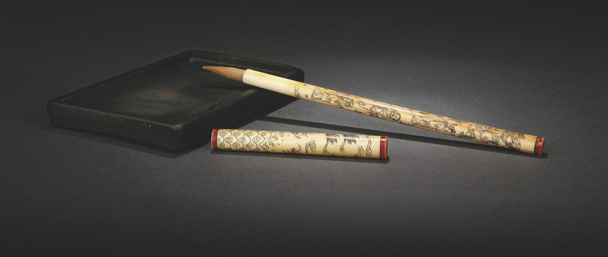 毛笔是古代常用的书写工具,也是中华文明的标志之一.