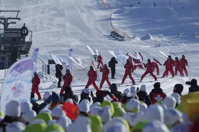 伊利助阵"2017世界雪日",共圆冰雪强国梦