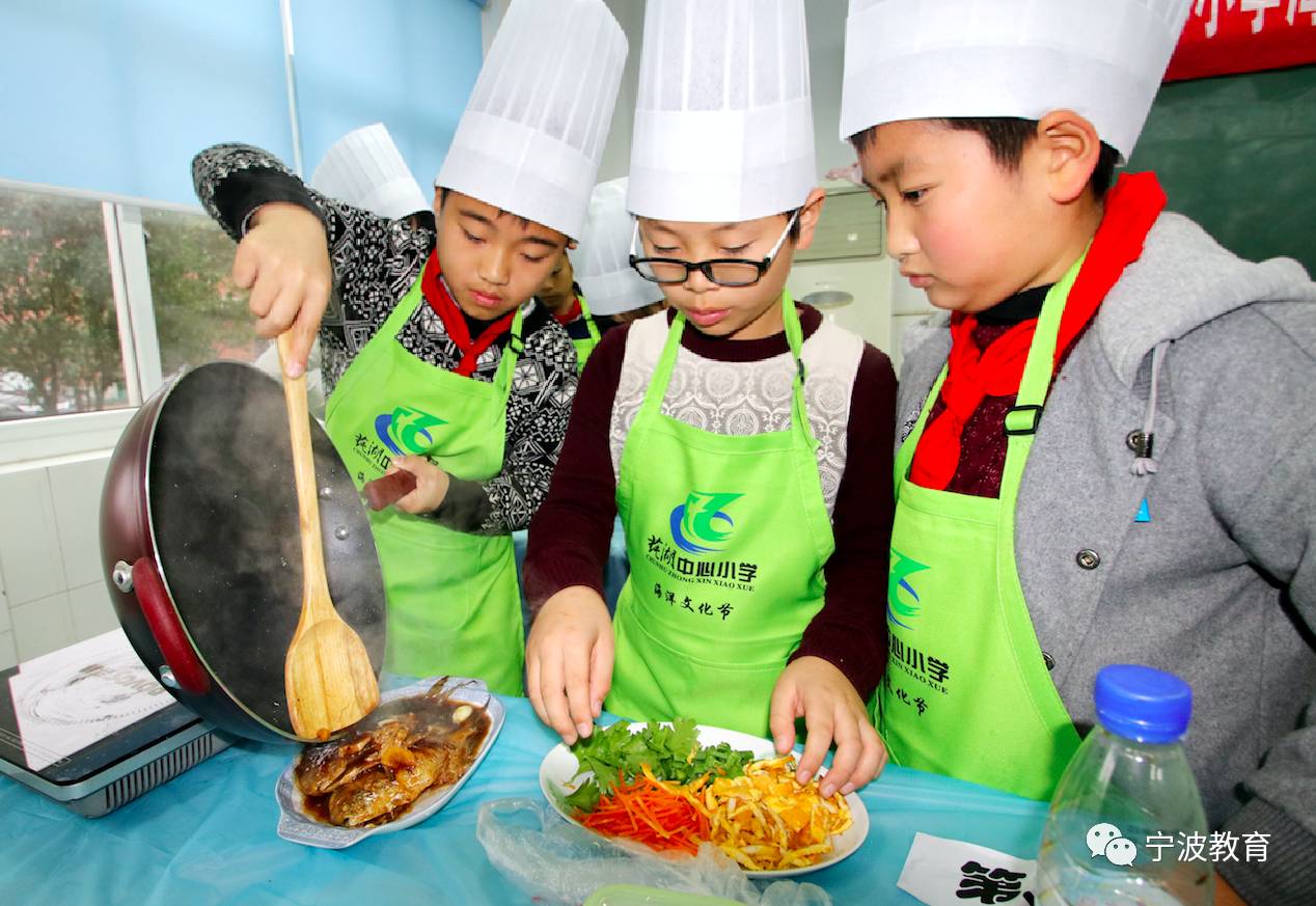 【图说】烹饪,编渔网,贝壳绘画…奉化莼湖中心小学的海洋文化节让学生