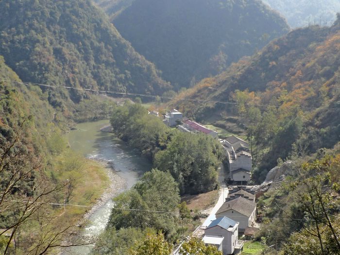 陕西安康汉滨区县河镇快乐体验花:城市人乐不思蜀