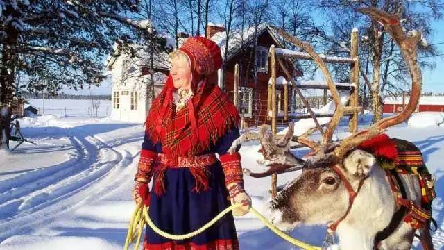 罗瓦涅米丨圣诞老人的故乡,除了雪就是礼物23