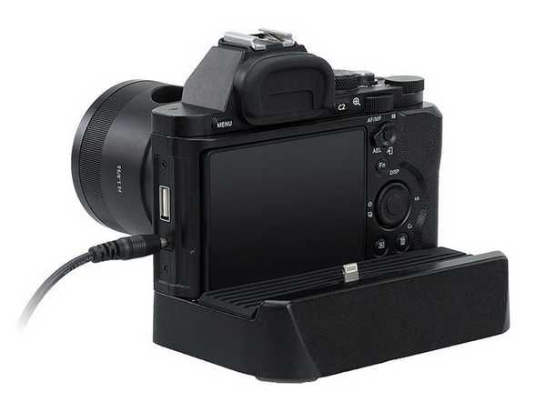 个性的多用途电子产品配件:索尼A7相机模型充