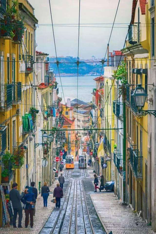 葡萄牙: 被评为2016欧洲最安全最佳旅游国之一