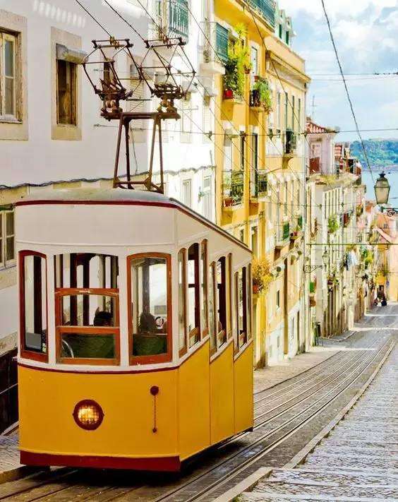 葡萄牙: 被评为2016欧洲最安全最佳旅游国之一