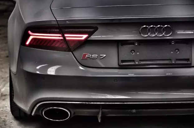 西装暴徒水泥灰audirs7sportback丨玩车志