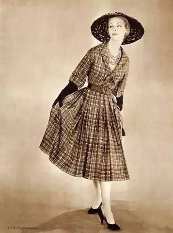 20世纪50年代--服装史上最优雅的年代