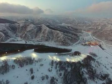 冰雪经济系列—河北崇礼:滑雪小镇的冰雪财富密码