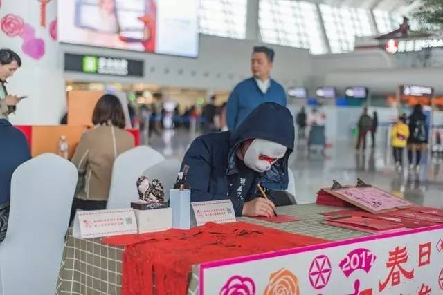 厦门机场招聘_厦门航空 晋江机场广告资源招募令 让全球旅客看见中国石材(2)