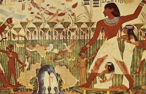 为什么古埃及艺术作品中的人物又扁又平