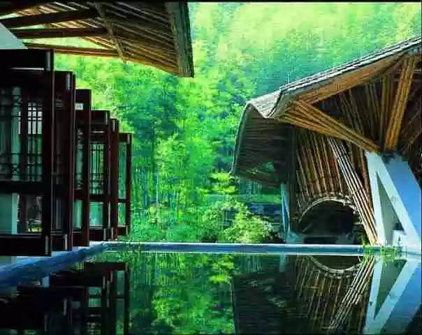 推荐| 惠州十字水竹林别墅,180°无边泳池,泡峭壁温泉!