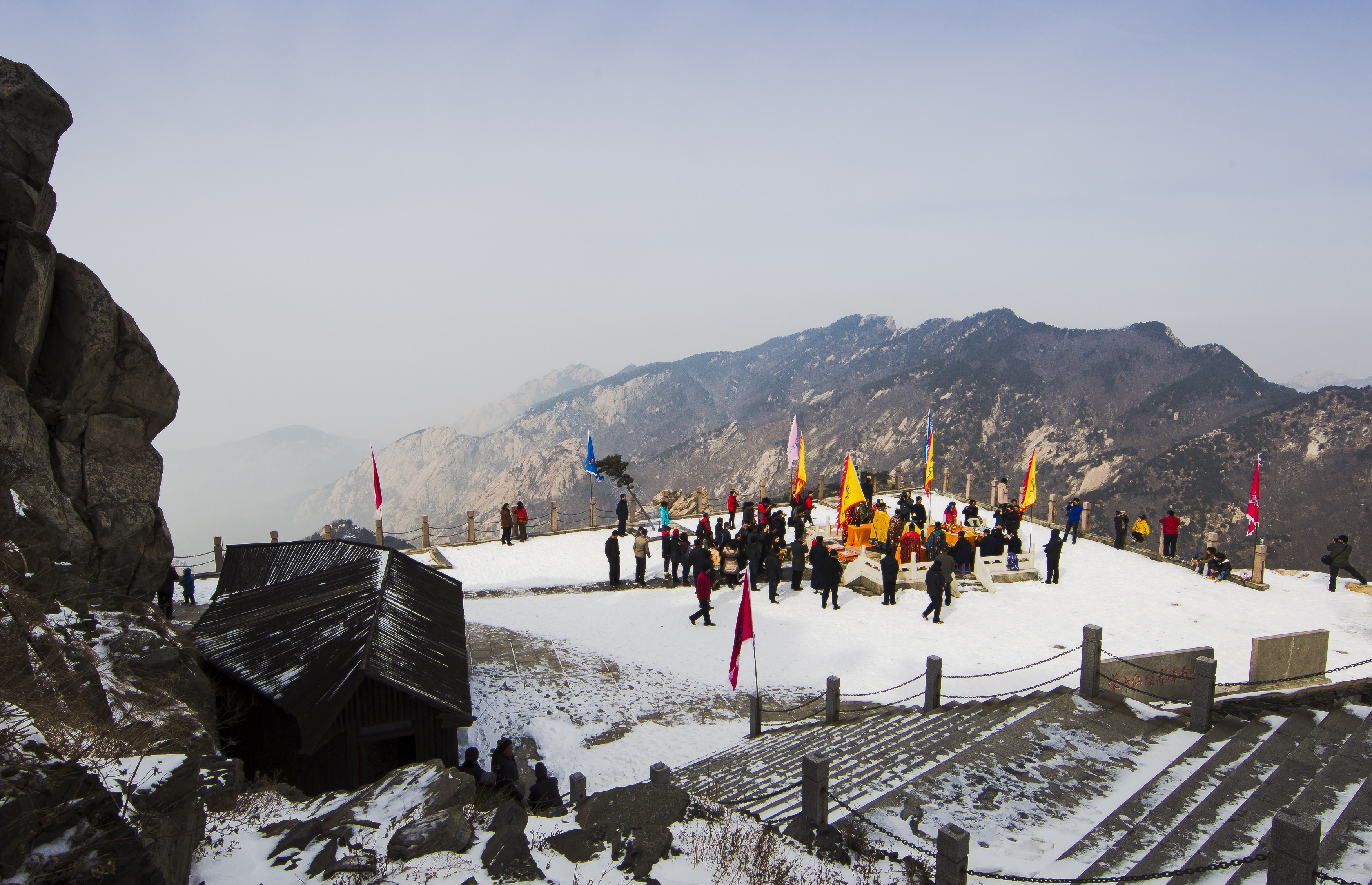 冬雪配上庙会,沂蒙山便成了琅琊郡