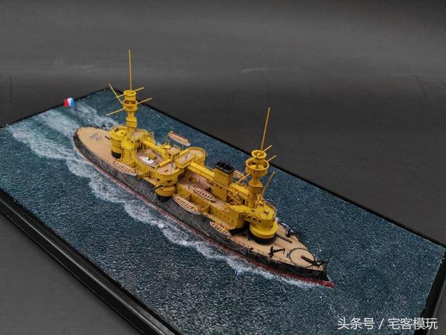 模型制作范例:1/700 法国奥什号铁甲舰