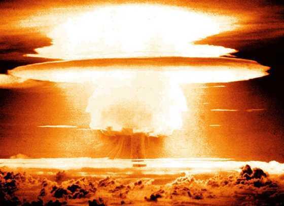 16000枚核弹散布世界各地 这俩国家占95% 核