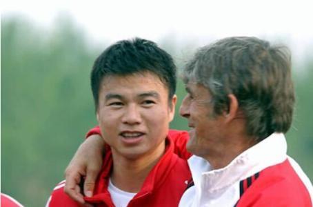 职业联赛20年天津泰达回顾2001:国足英雄征服