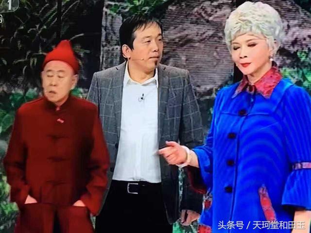 蔡明戴的和田玉手镯竟然60多万!