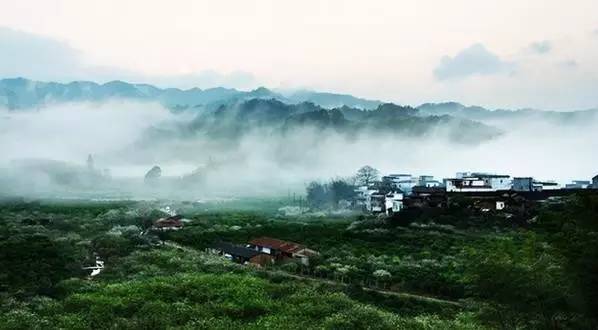 曲阳西泉头村人口有多少_曲阳北赤岸村景区(2)