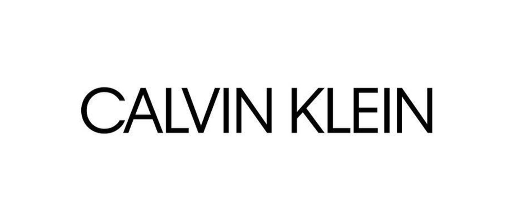 今年最期待的" calvin klein "换了个全新的 logo