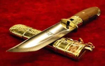 瑞士等国的中国少数民族工艺品:保安族腰刀
