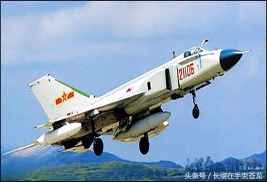 歼-5,又称为56式战斗机,是中国沈阳飞机公司制造的高亚音速喷气式战斗