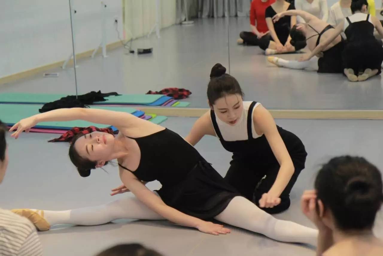 大牌5 折 | 北京舞蹈学院美女老师在厦门开了一家超美