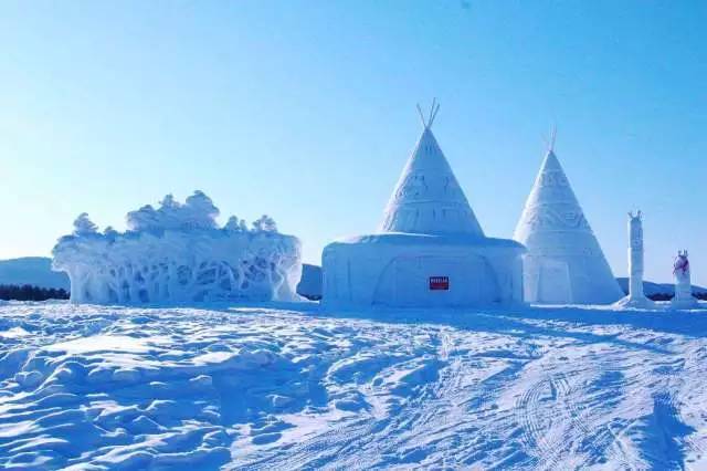 中国最北端的黑龙江省大兴安岭地区漠河站. 北极村,雪景等.