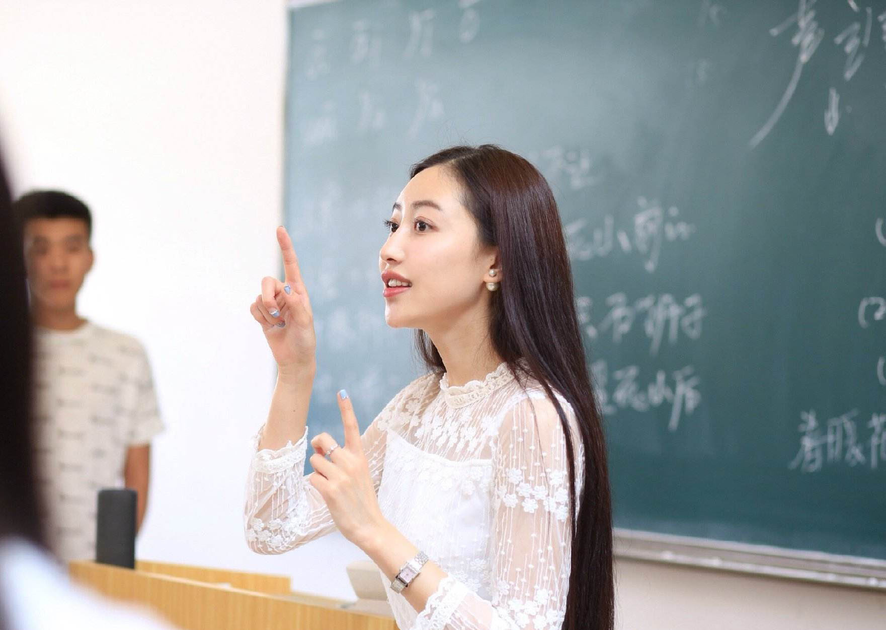 感动广州最美教师评选出炉！来为您喜欢的老师打call