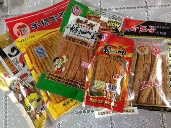 卫龙辣条如何从"垃圾食品"变身"网红"