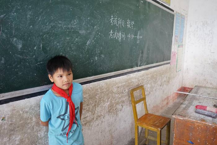 东兰坡峨人口_东兰坡豪湖图片