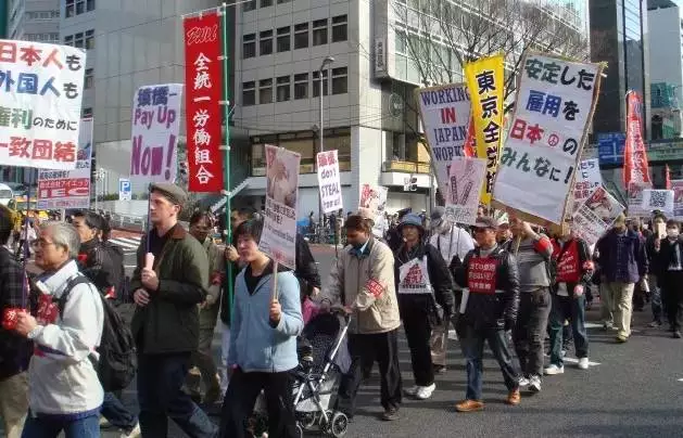 香港外来劳动人口计划_新人口政策须助青年上流