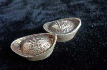 古代一两银子多少钱？