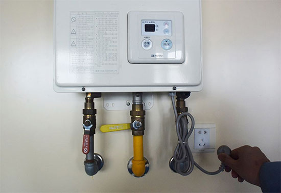 科普 正文  燃气热水器也是很多家庭会选购的电器,确定燃气热水器在