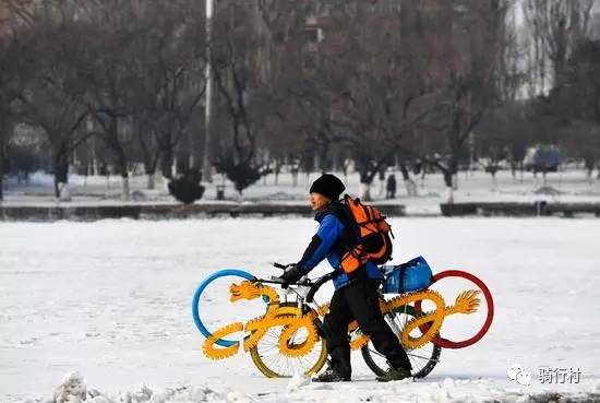 骑行特制 奥运五环自行车 ,逾千公里宣传北京冬