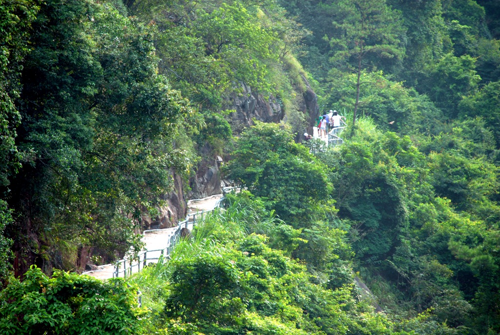 有山有水好瀑布惠州平安山20公里徒步活动