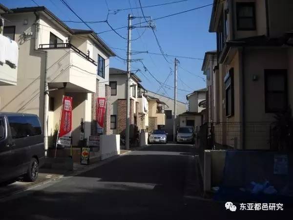 居住区人口毛密度_某新城居住区修建性详细规划