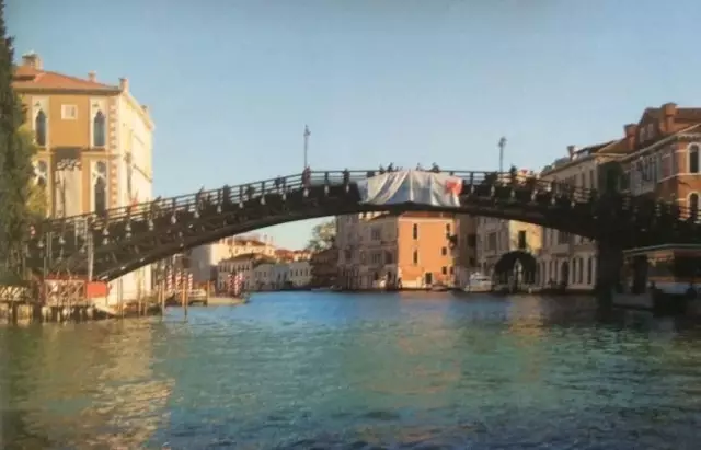 苏州与威尼斯的桥