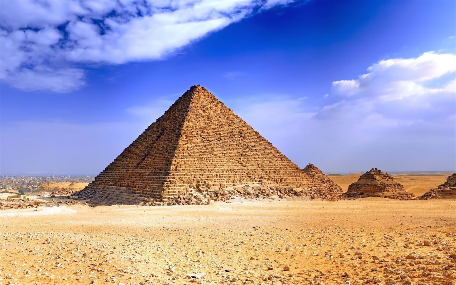 中国金字塔证实:地球一万多年前存在一个高等
