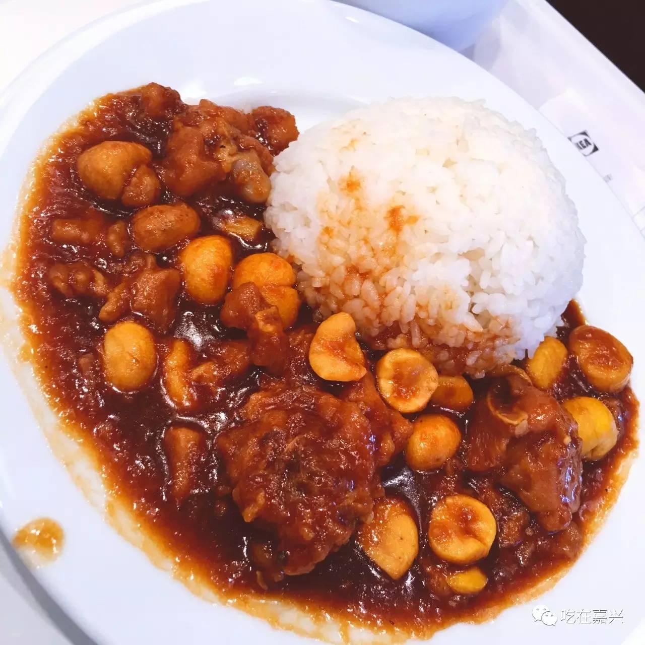 栗子鸡饭,无功无过吧看到有人拿这个杯子接饮料才发现我太天真饮料也