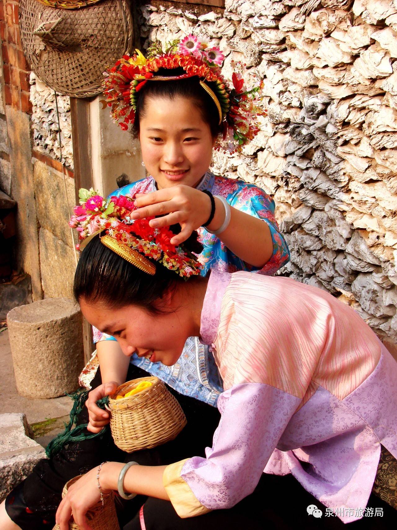 蟳埔妈祖天香巡境正月廿九(本周六)将隆重登场,千名蟳埔女将盛装上街