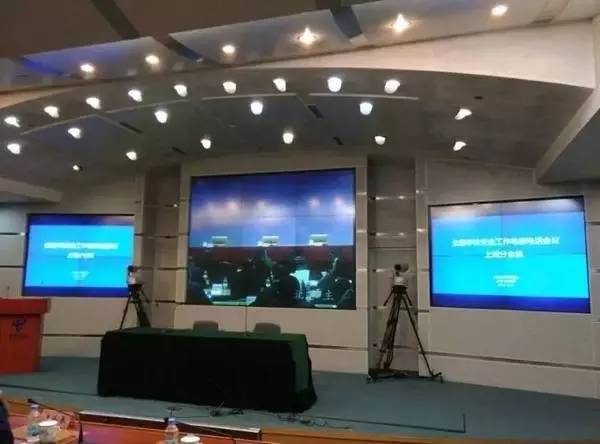 上海落实全国学校安全工作会议精神:学生没扣