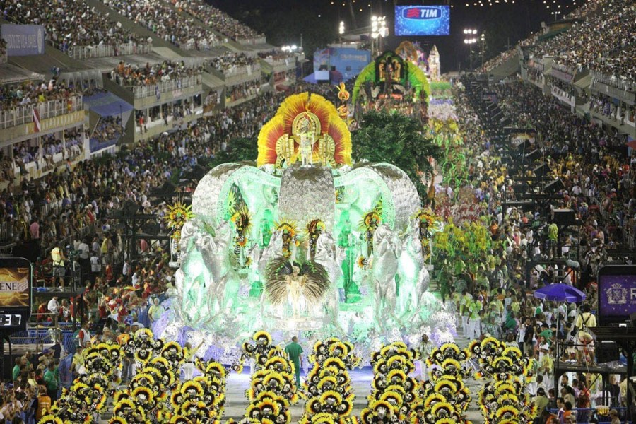 巴西经济大衰退巴西狂欢节能够拯救它吗