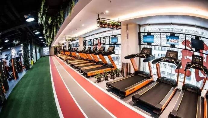 哈尔滨健身教练培训学校_哈尔滨健身房一个月多少钱_哈尔滨健身
