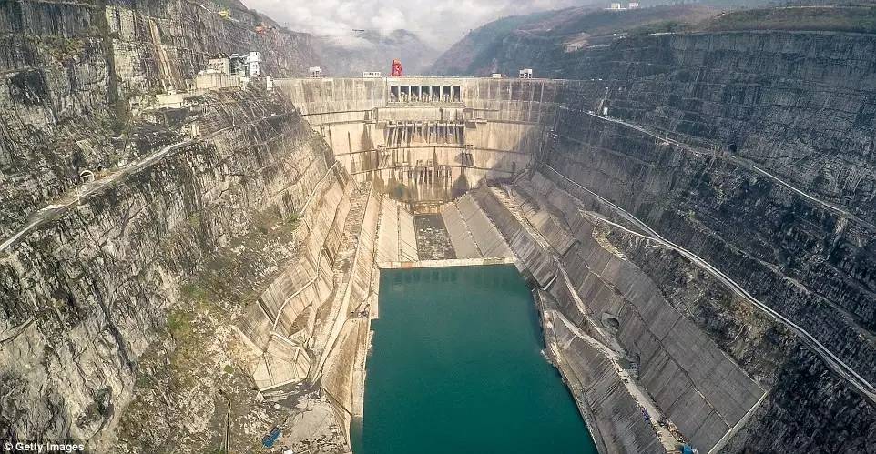 视角| 英媒看中国金沙江溪洛渡水电站:世界最壮观大坝