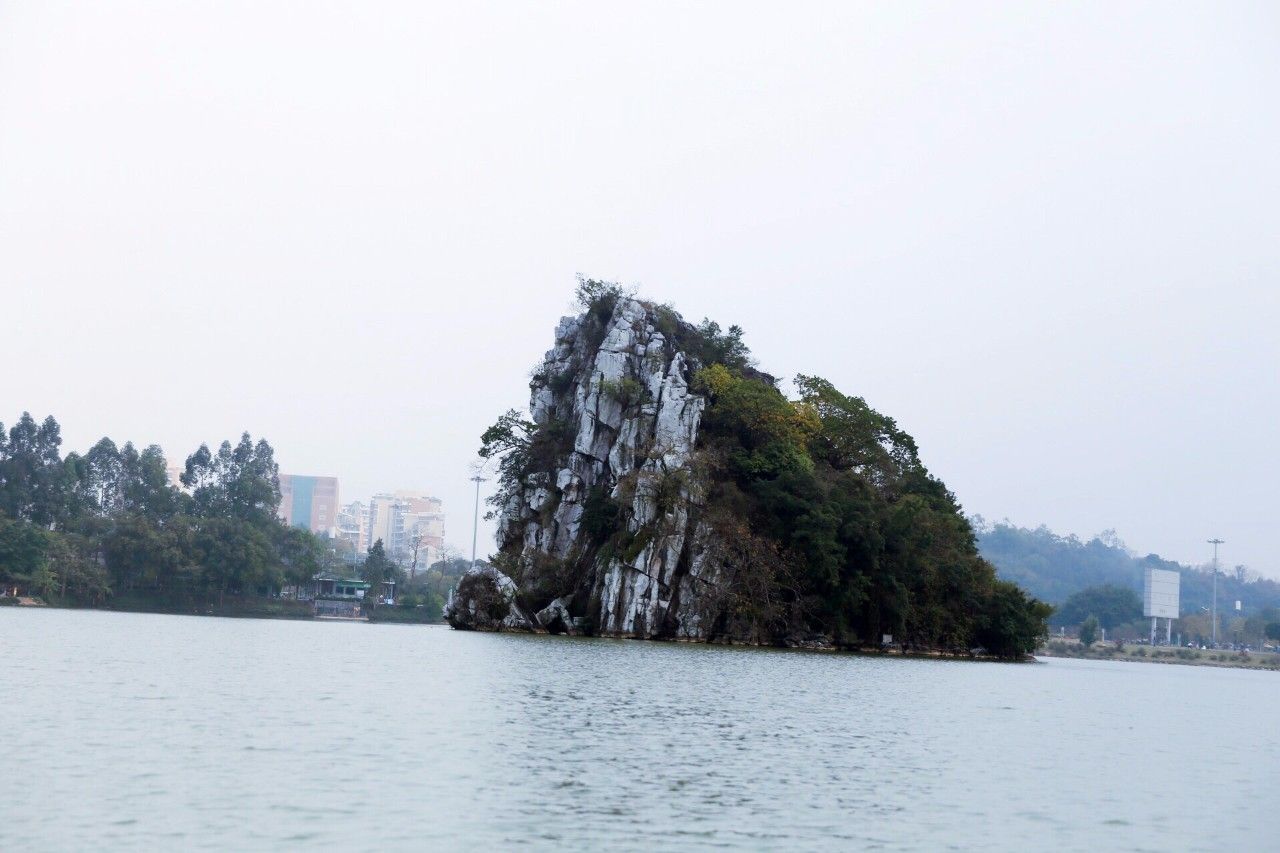 艅艎何泛泛,空水共悠悠,品肇庆农家菜,西江河鲜【图】