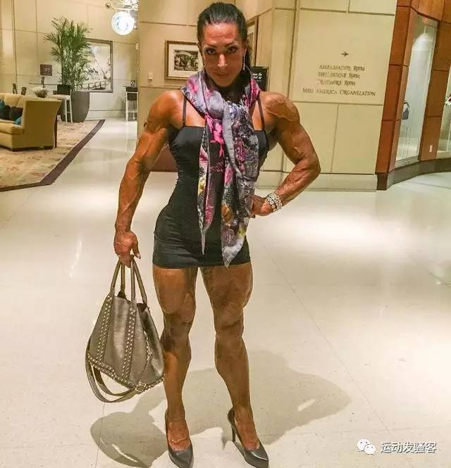 这位爆筋肌肉女表示不服